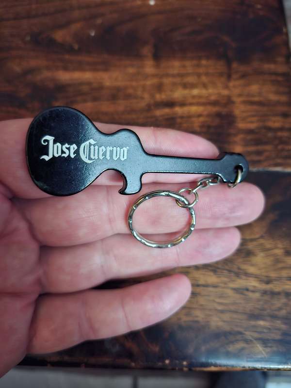 Jose Quervo Tequila keyring guitar