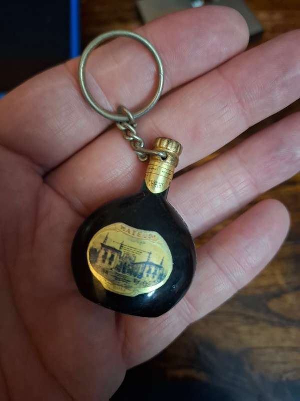 Vintage bottle keyring