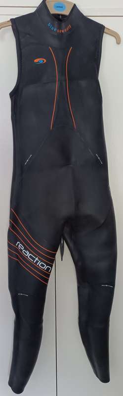 BLUESEVENTY Reaction Sleeveless Premium Triathlon Wetsuit - Size MT