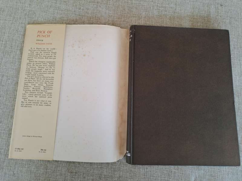 Pick of Punch 1970 - Edited by William Davis
