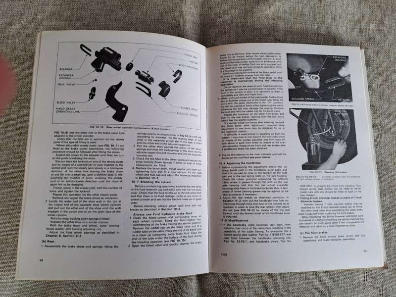 Ford Anglia, Prefect 100E 1953 to 1962 Workshop Manual - Autopress