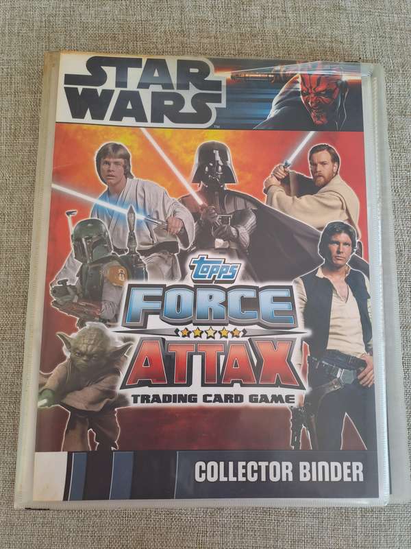 Star Wars Topps Force Attax Trading Card Game Binder and 31 Cards - 2012