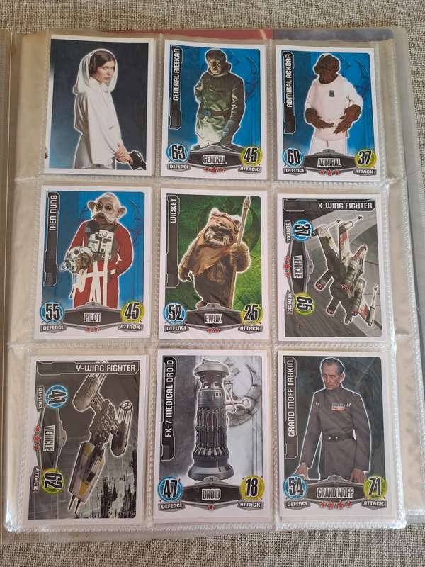Star Wars Topps Force Attax Trading Card Game Binder and 31 Cards - 2012
