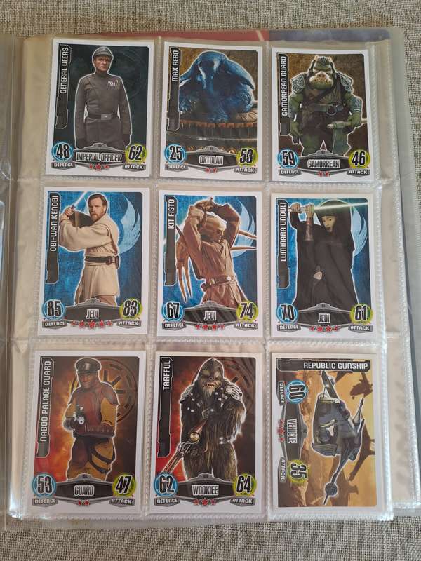 Star Wars Topps Force Attax Trading Card Game Binder and 31 Cards - 2012