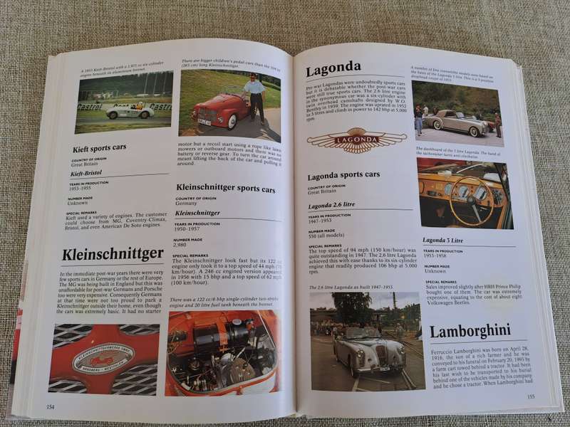 The Complete Encyclopedia of Sports Cars  Classic Era - Rob De La Rive Box