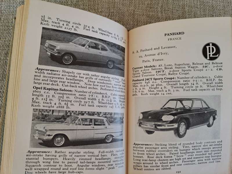 The Observers Book of Automobiles