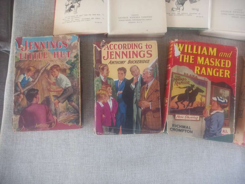Childrens Classics - William and Jennings x 8