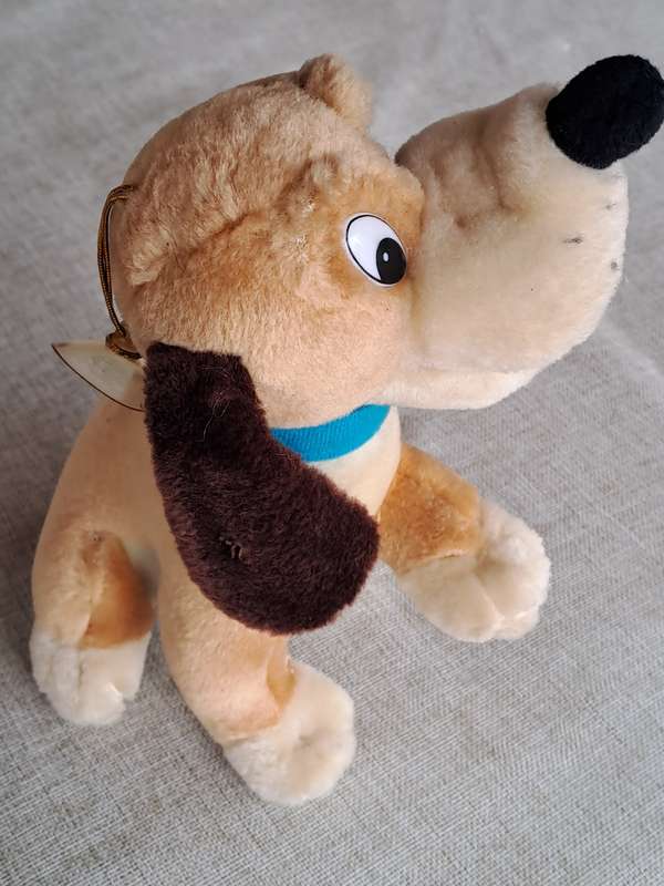 Pluto Stuffed Toy with suction Cup