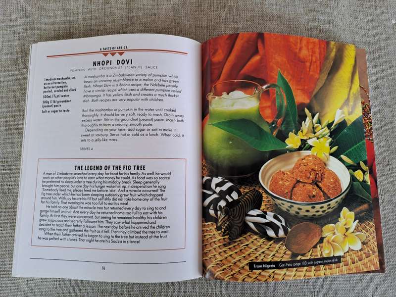 A Taste of Africa - Dorinda Hafner, Foreword by Whoopi Goldberg