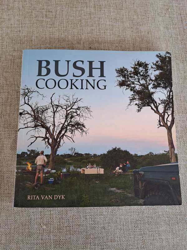 Bush Cooking - Rita Van Dyk