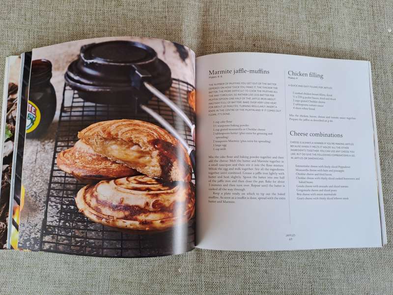 Bush Cooking - Rita Van Dyk