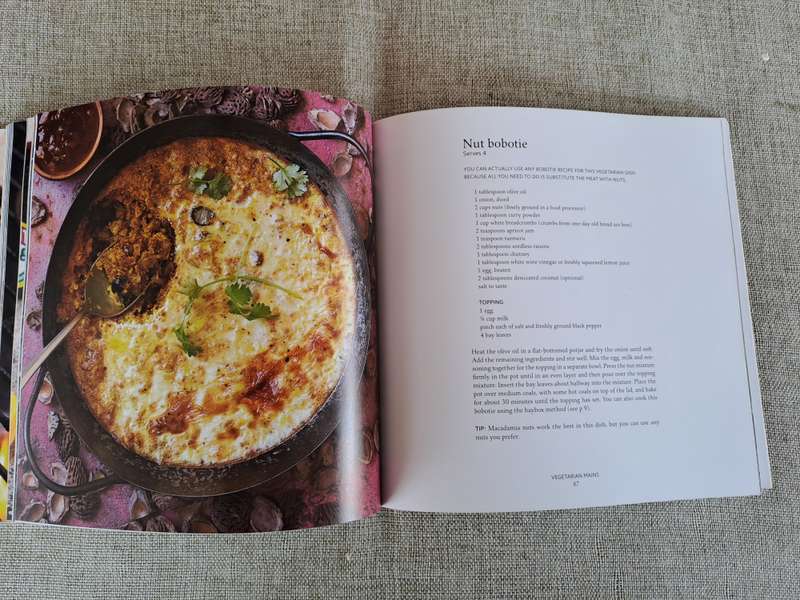Bush Cooking - Rita Van Dyk