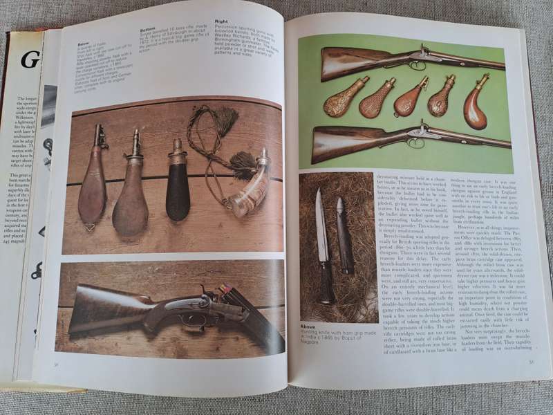 The Illustrated Book of Guns and Rifles