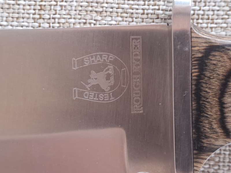Rough Ryder RR1022 Fixed Blade Bowie Knife