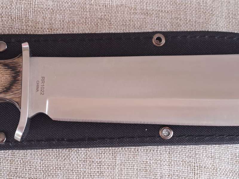 Rough Ryder RR1022 Fixed Blade Bowie Knife