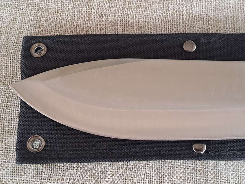 Rough Ryder RR1022 Fixed Blade Bowie Knife
