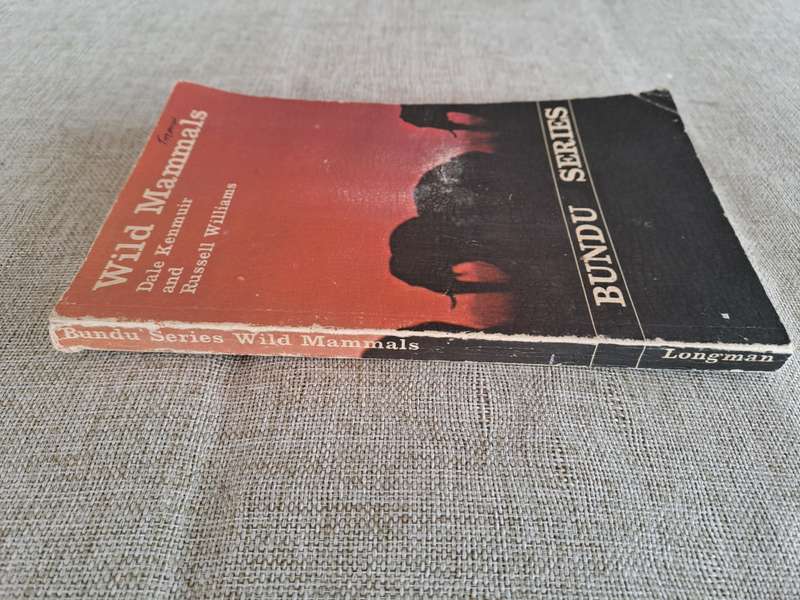 Wild Mammals (Bundu Series):  A field guide and introduction to the mammals of Zimbabwe