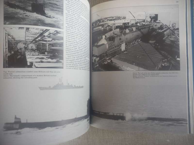 Warships of the World - Anthony Preston