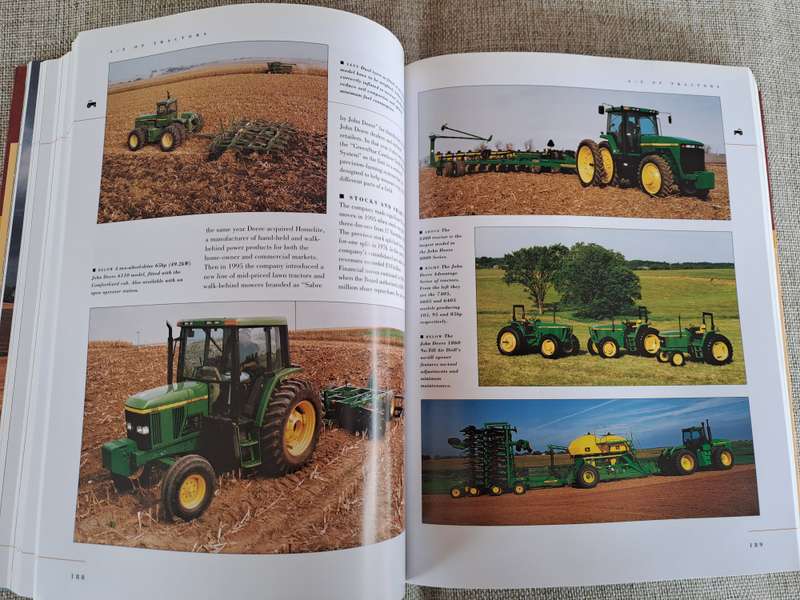 The Illustrated Encyclopedia of Tractors & Trucks - John Carroll & Peter Davies