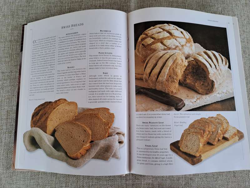 Bread: A complete guide to making your own bread in a traditional oven and using a bread machine