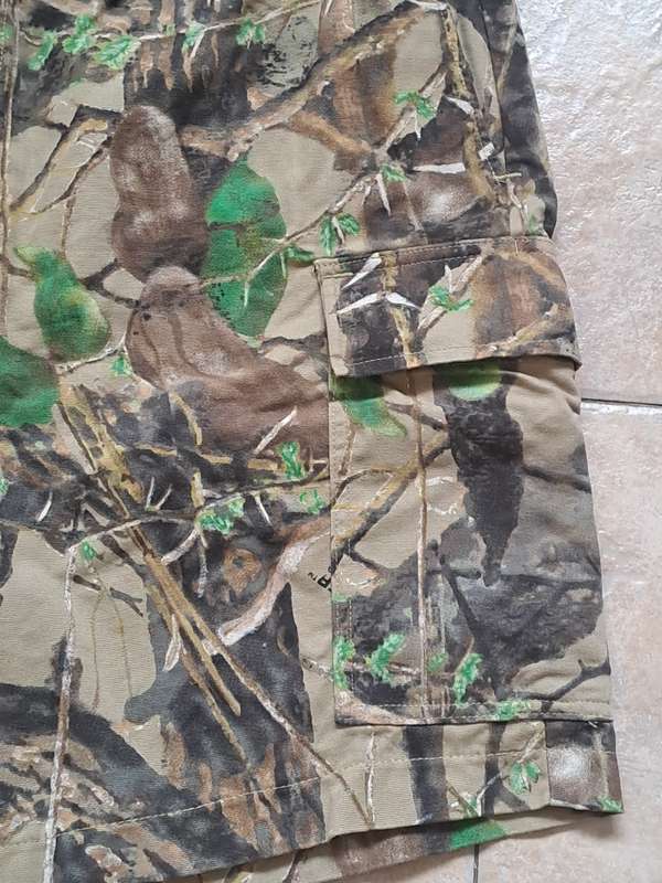 Camo Shorts: Mens Hunters / Outdoor Shorts  Size 40
