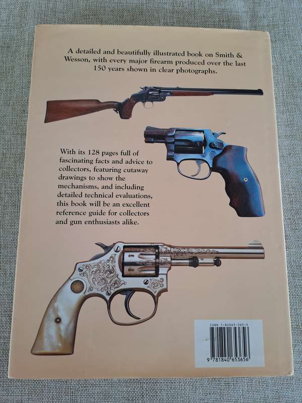 The History of Smith & Wesson Firearms - Dean K. Boorman
