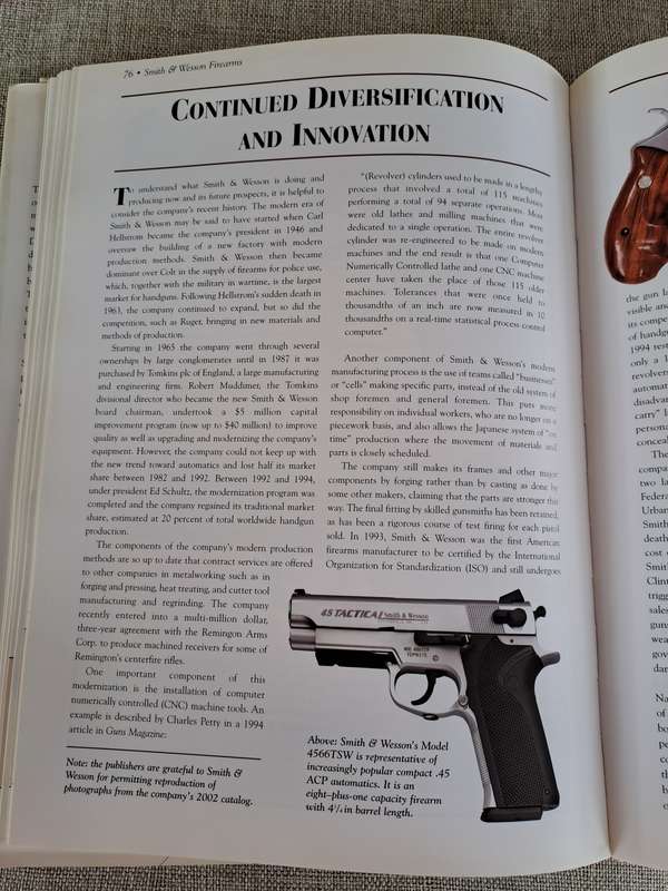 The History of Smith & Wesson Firearms - Dean K. Boorman