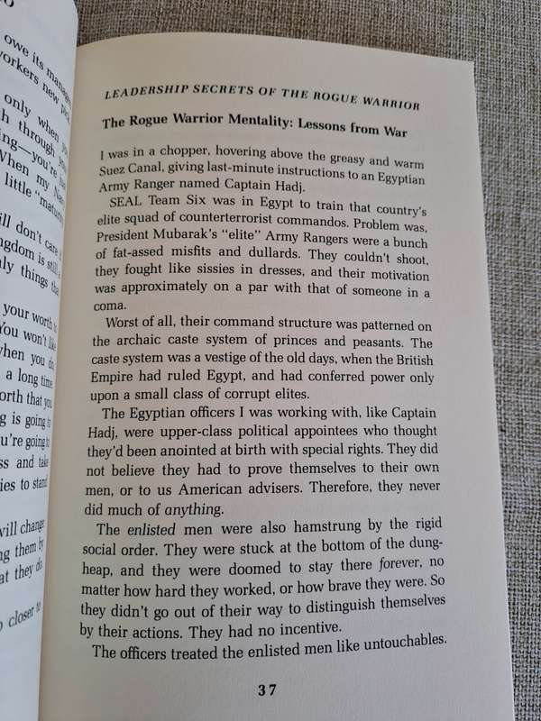 Leadership secrets of the Rogue Warrior: A Commandos Guide to Success - Richard Marcinko