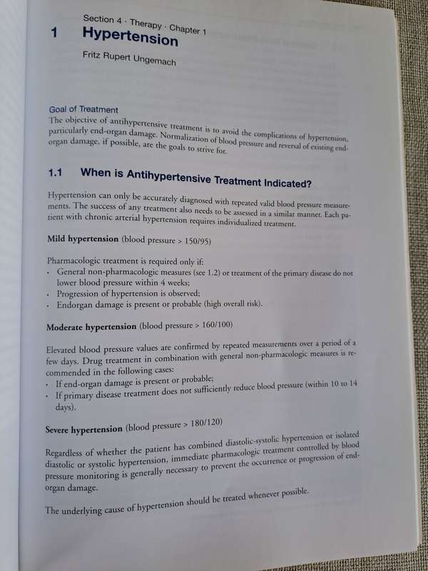 Essential Facts of Blood Pressure in Dogs and Cats (CD included)