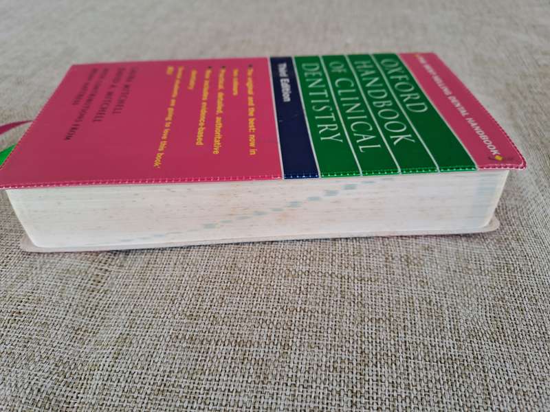 Oxford Handbook of Clinical Dentistry 3rd Edition