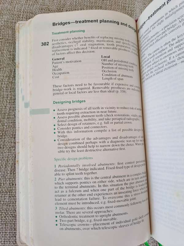 Oxford Handbook of Clinical Dentistry 3rd Edition
