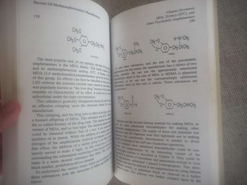 Secrets of Methamphetamine Manufacture: Including Recipes for MDA, Ecstacy, and Other Psychedilic Am