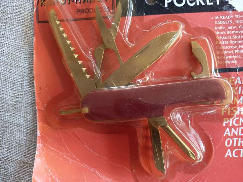 16 function army pocket knife