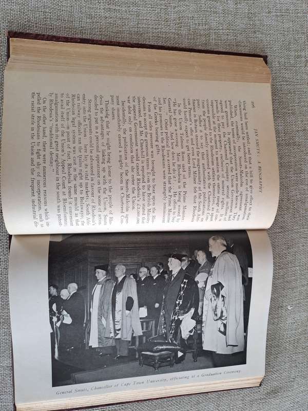 Jan Smuts : A Biography - F.S. Crafford