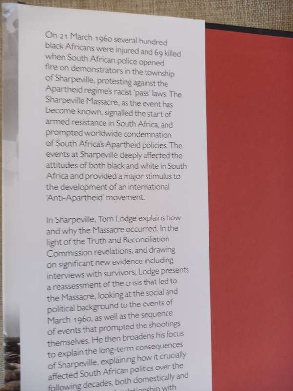 Sharpeville : An Apartheid Massacre and Its Consequences  Tom Lodge