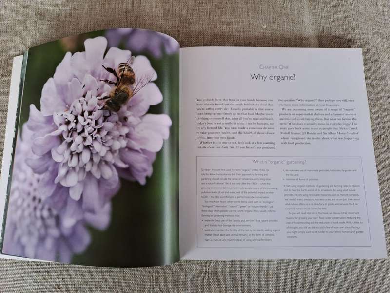 Grow to Live: A simple guide to growing your own good, clean food - Pat Featherstone