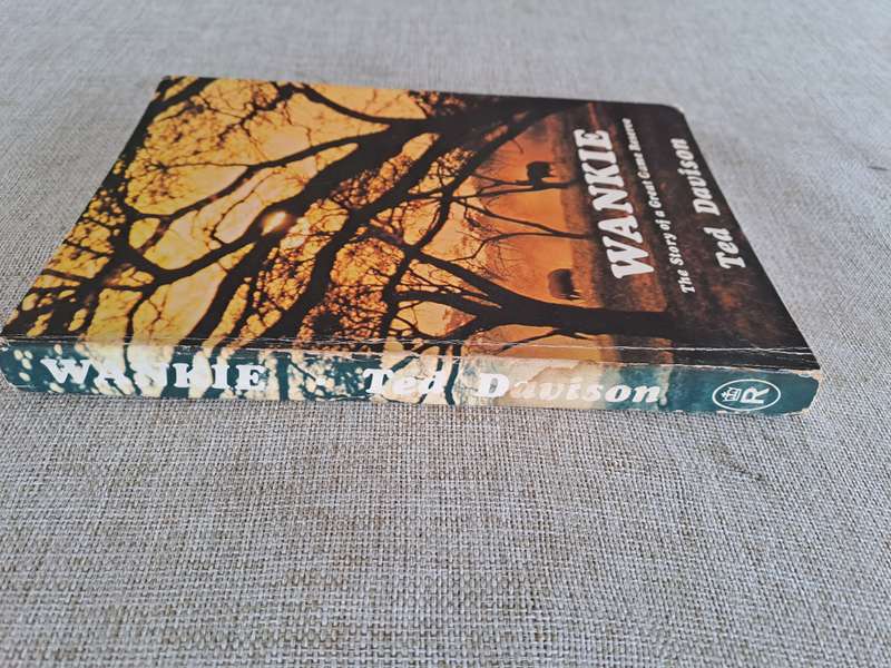 Wankie: The story of a Great Game Reserve - Ted Davison