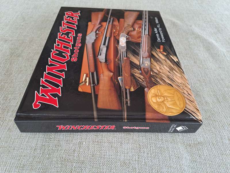 Winchester Shotguns  Dennis Adler