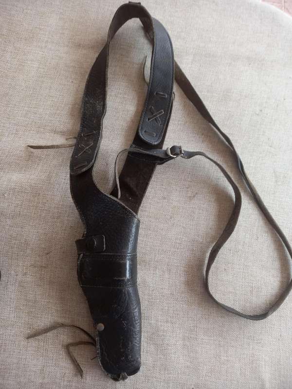 Leather shoulder holster - got it from a BSAP / Selous Scouts member