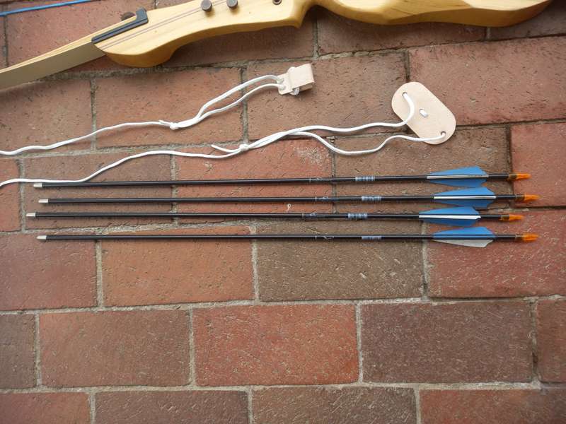 Victory Ragim 28" Bow (Italy) - 3 Piece 26# at 28"