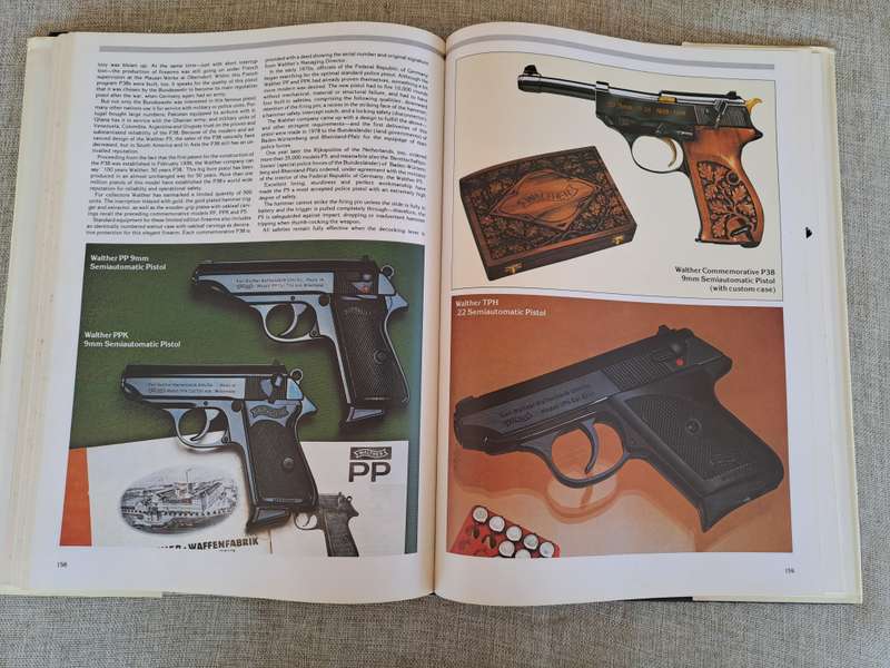 A Treasury of Modern Small Arms  Jacob Burk (Editor)