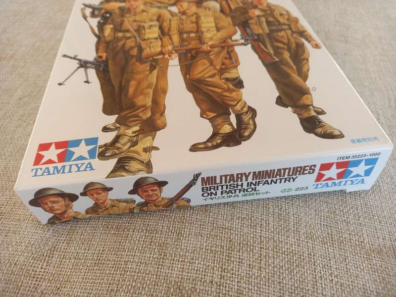 British Infantry on Patrol - Military Miniatures - 1/35 scale - Tamiya
