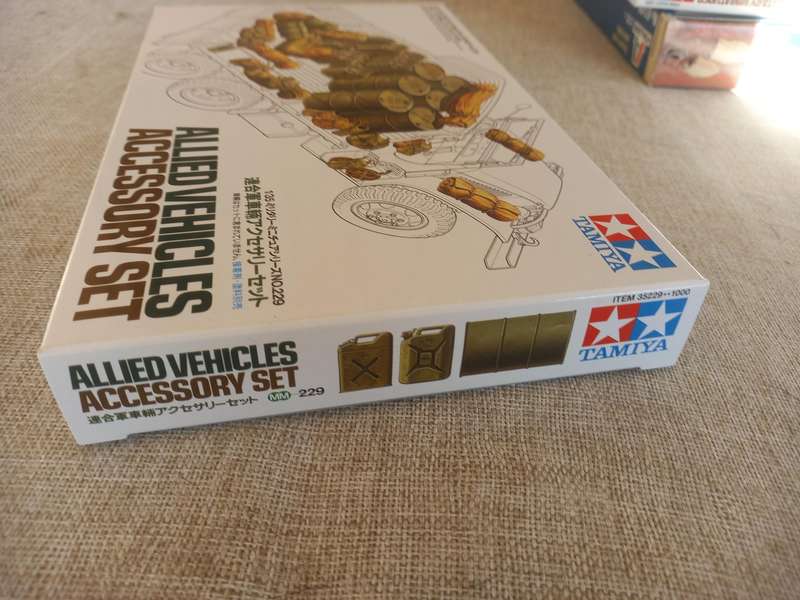 Allied Vehicles Accessory Set 1/35 scale - Tamiya