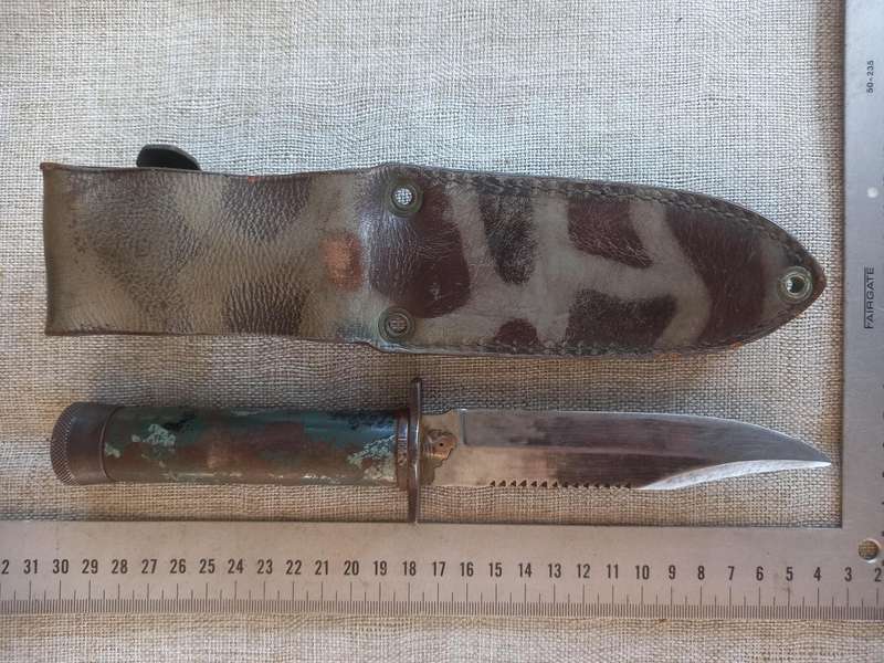 Old School "Rambo" type survival knife
