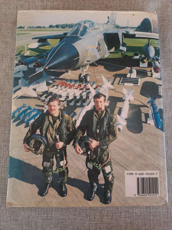History of the RAF - Chaz Bowyer