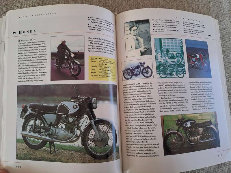 The Ultimate Motoring Encyclopedia - Roland Brown & Mac McDiarmid