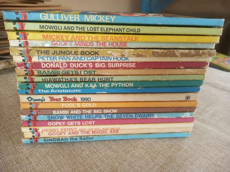 Walt Disney Wonderful World of Reading x 19 (1)