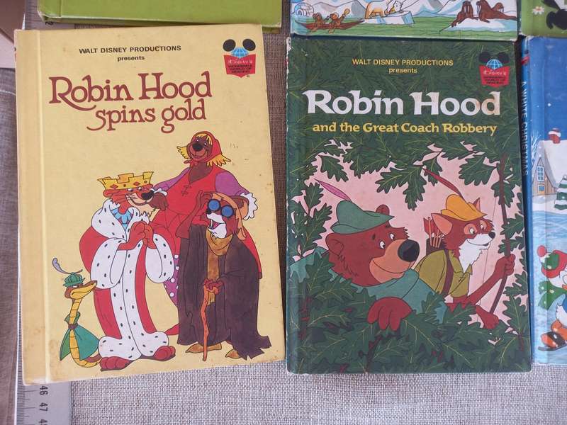 Walt Disney Wonderful World of Reading x 19 (2)