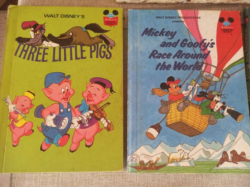 Walt Disney Wonderful World of Reading x 19 (2)