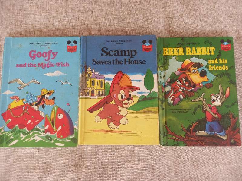 Walt Disney Wonderful World of Reading x 19 (2)